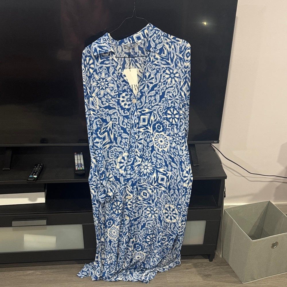 Zara Blue and White Patterned Dress